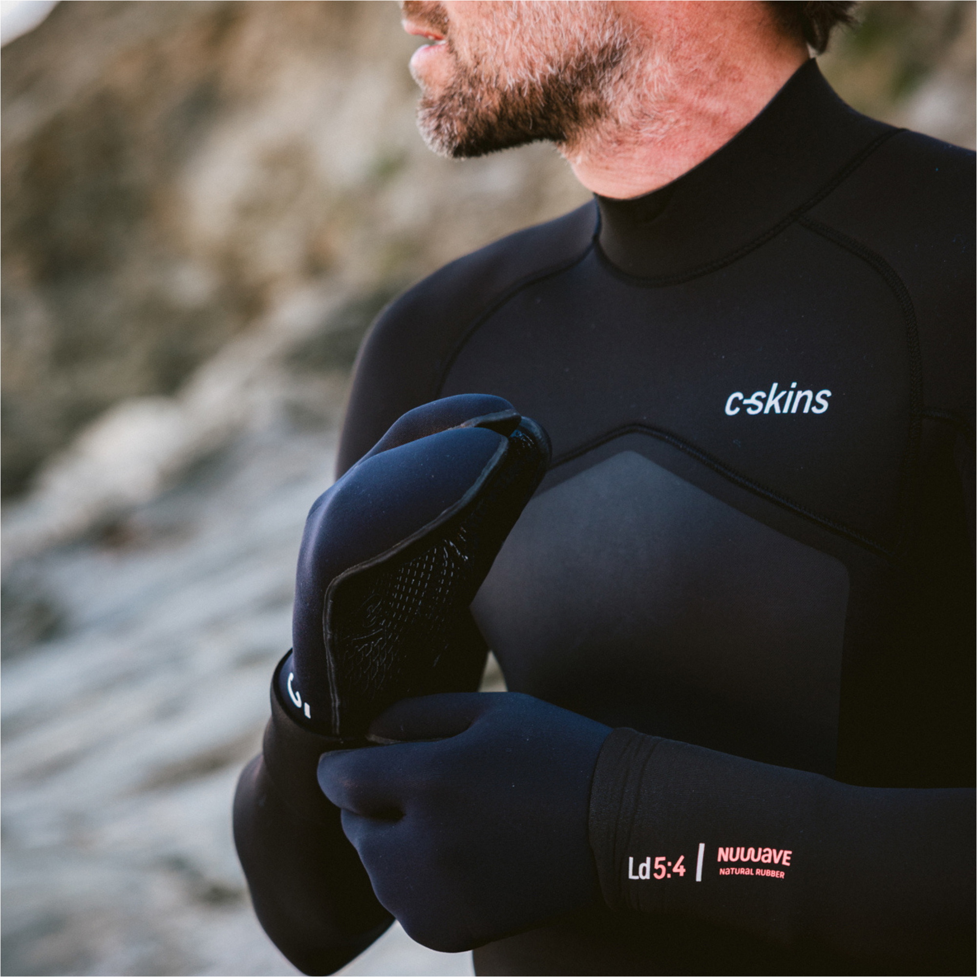 2025 C-Skins Wired+ 5mm Lobster Gloves C-GLWIPLS - Black